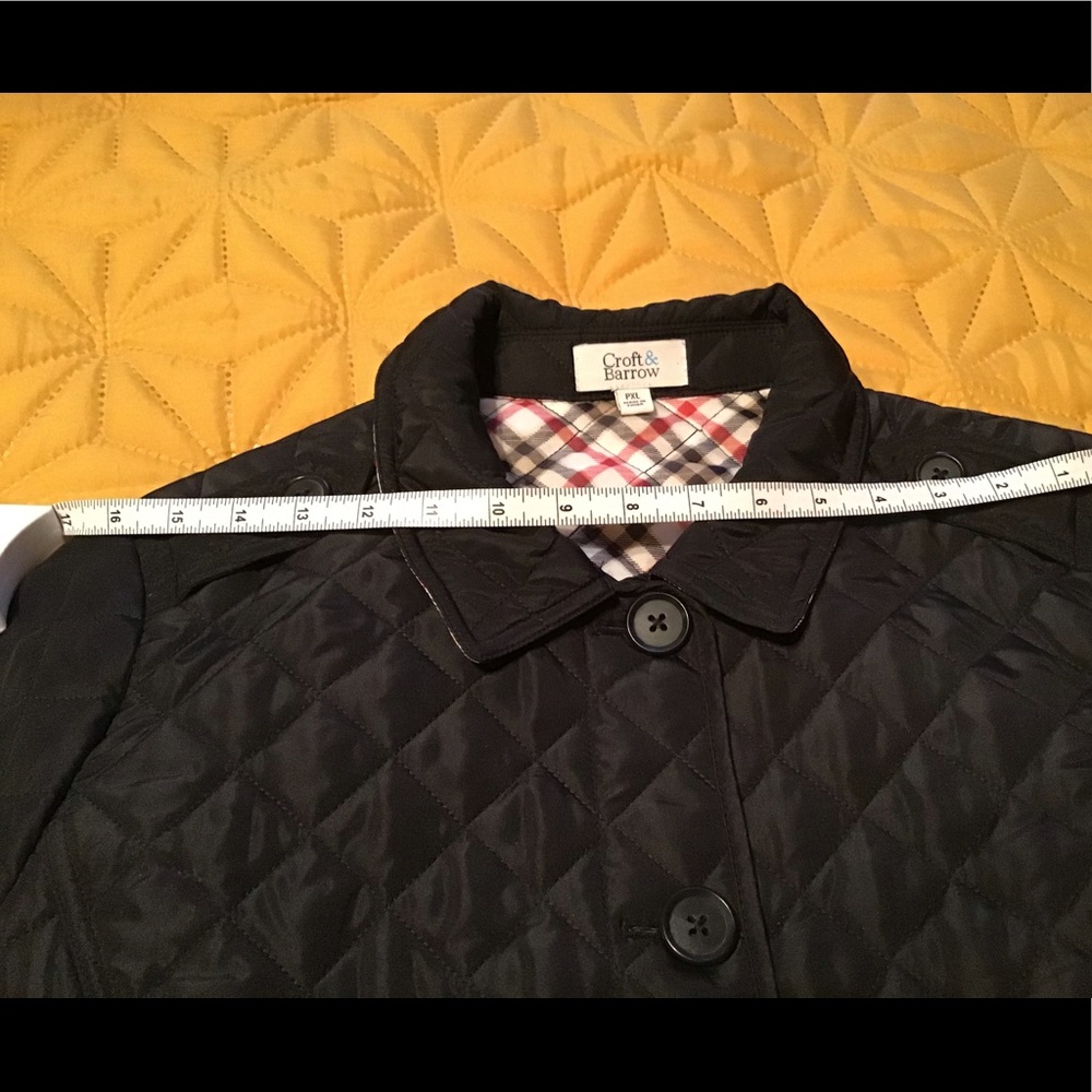 Quilted lightweight spring jacket - Picture 2 of 5